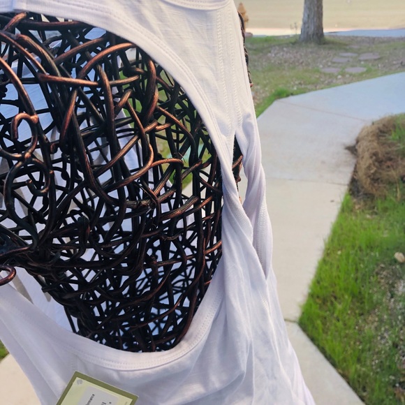 “Gym & Tonic” performance tank top - Picture 4 of 5